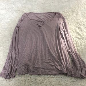 american eagle women’s shirt